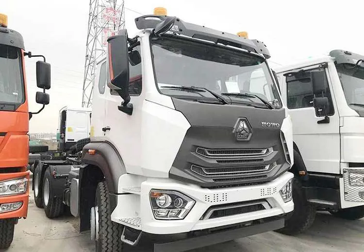 Howo N7 E7 6x4 371hp Tractor Head