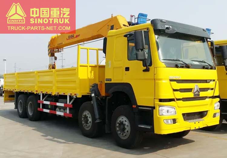 HOWO 3-20Ton Crane Truck
