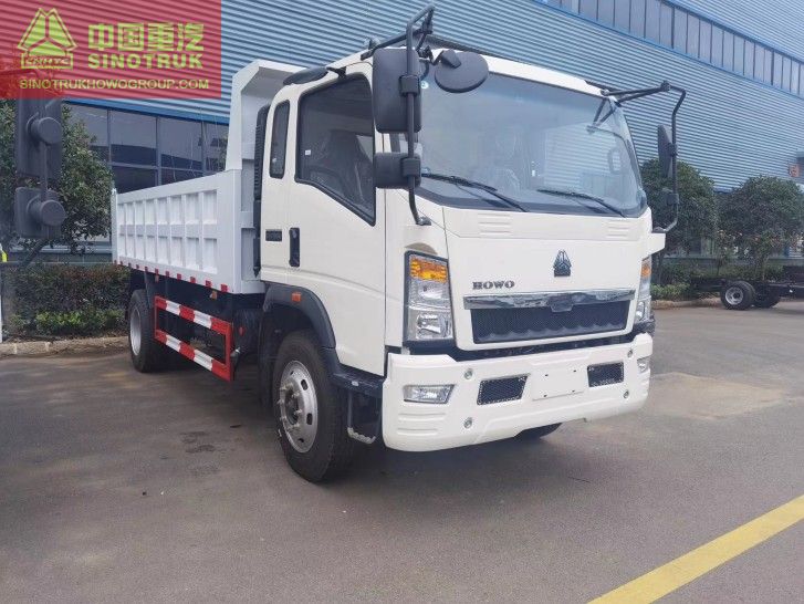 SINOTRUK HOWO 4X2 Dump Truck 8 ton tipper truck price