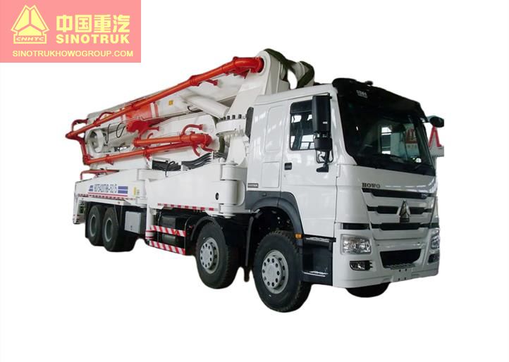 SINOTRUK HOWO 28M 33M 47M 48M 52M Concrete Boom Pump Truck