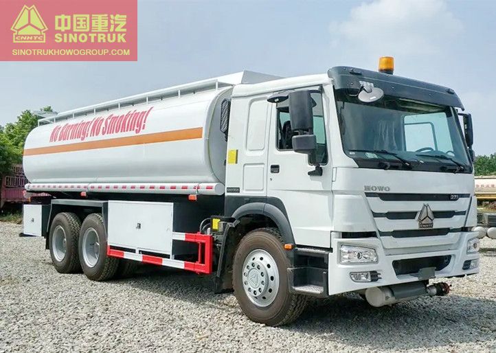 Sinotruk Howo 20000 Liters 6000 Gallon Diesel Oil Capacity Fuel Tank Tanker Truck