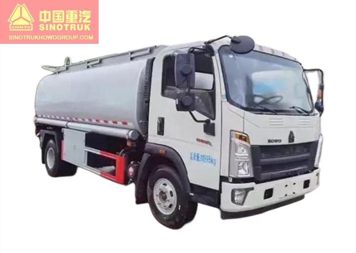 HOWO 4x2 6x4 8x4 Fuel Tank Truck